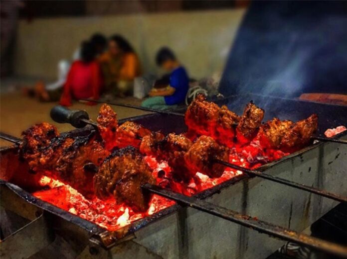 庆祝活动在宰牲节第二天继续