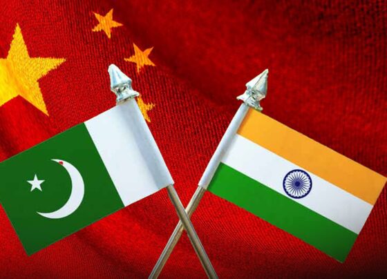 中国敦促印度和巴基斯坦恢复政治对话
