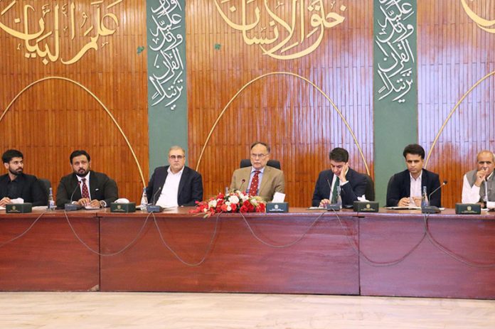 计划和发展部长阿赫桑·伊克巴尔在联邦首都主持即将举行的中巴经济走廊联合合作委员会（JCC）会议巴方高级别筹备会议