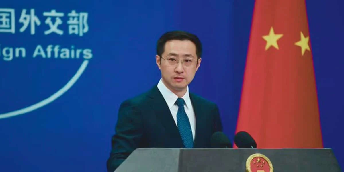 中国对以色列袭击伊朗“深感忧虑”，呼吁和平