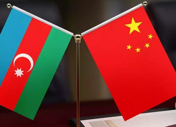 阿塞拜疆与中国探讨加强经济合作