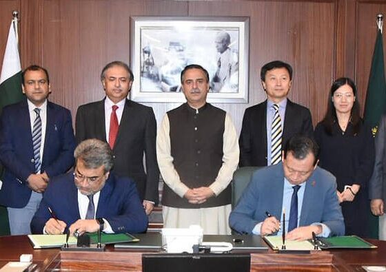 Major maritime shift expected as Pakistan signs MoU with Chinese shipping giant: Junaid Anwar