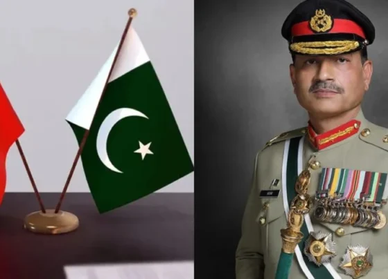 陆军元帅阿西姆·穆尼尔 :尽管全球发生变化，巴基斯坦与中国的友谊依然牢固