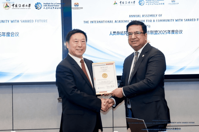 巴基斯坦学者在北京荣获“2025年度‘一带一路’杰出研究员”称号