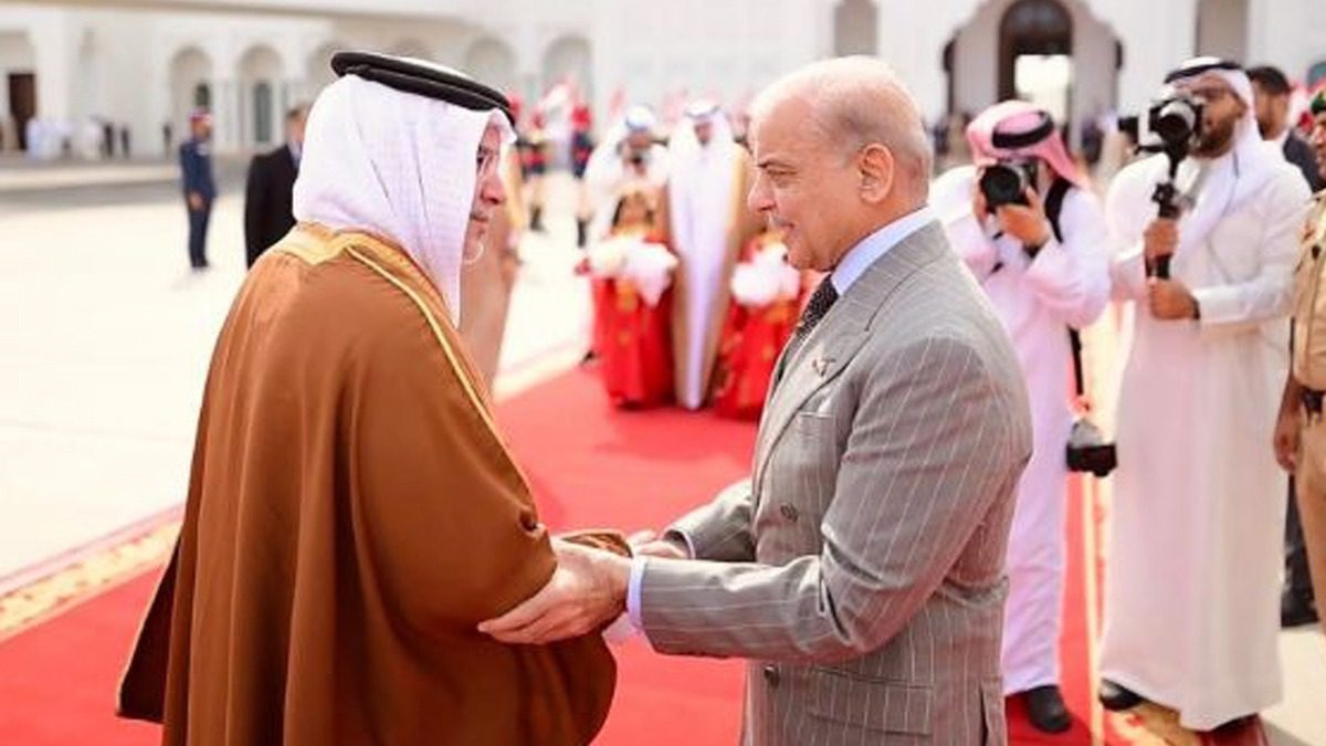 巴基斯坦和巴林开展金融和商业合作