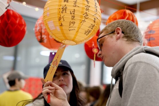 International students experience Chinese culture at Spring Festival integration event