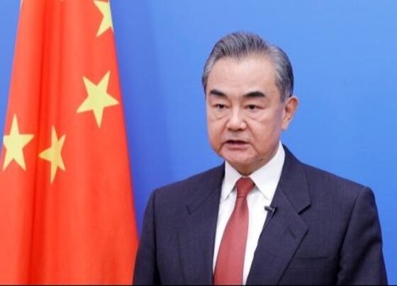 中国呼吁伊朗局势保持和平和克制