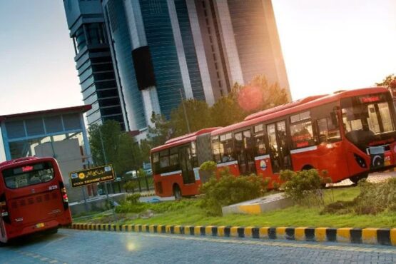 伊斯兰堡地铁迈向数字化