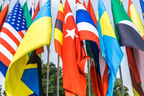 国际社会呼吁巴基斯坦和阿富汗缓和战争局势