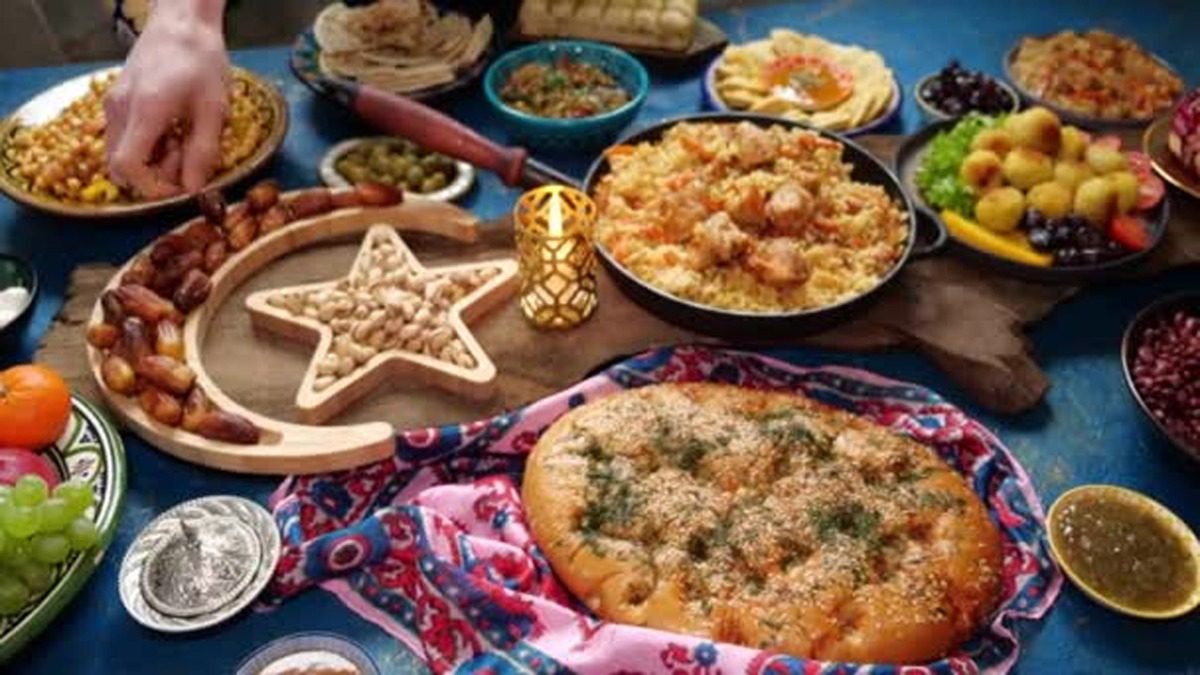 来自不同国家的独特斋月饭菜品