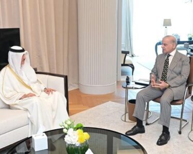 PM invites Qatar’s businessmen to explore opportunities in Pakistan