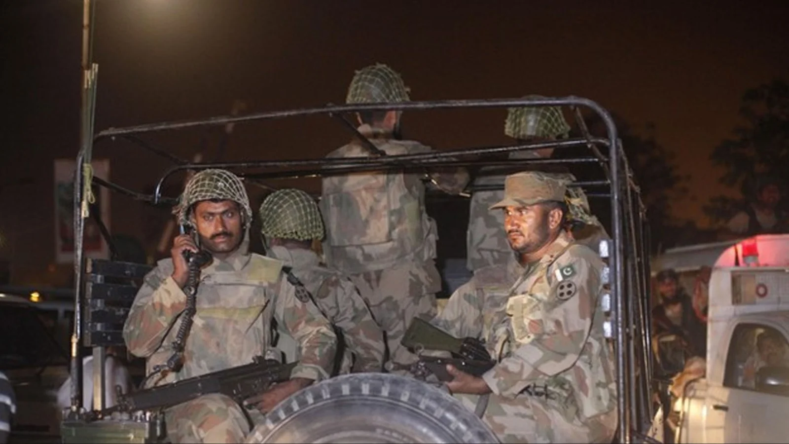 在巴基斯坦-阿富汗边境七名恐怖分子被击毙