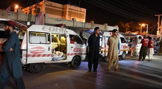 瓦纳爆炸：恐怖袭击致2人殉难，20多名平民受伤