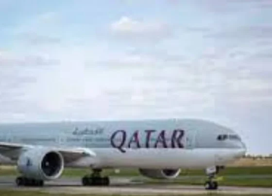 由于空域仍然关闭，卡塔尔航空公司延长了航班暂停期限