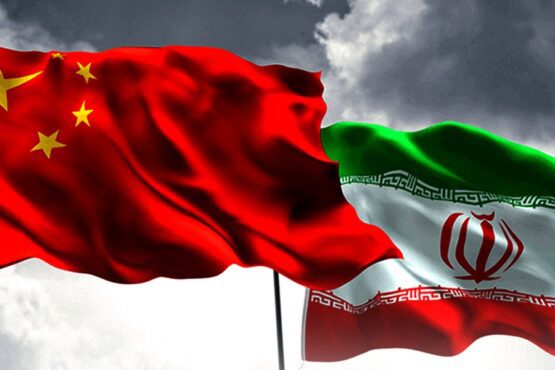 中国否认与伊朗达成导弹协议