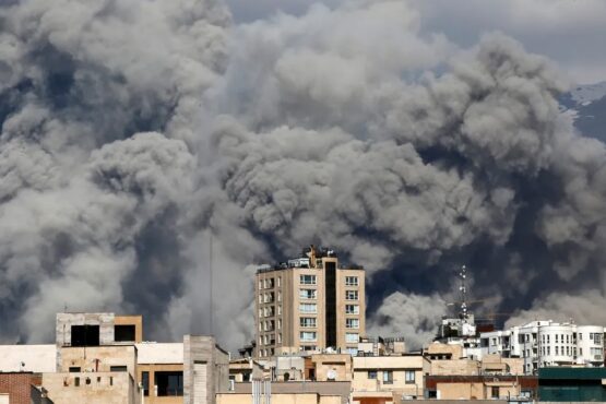 阿联酋宣布为滞留在国的游客提供重大援助