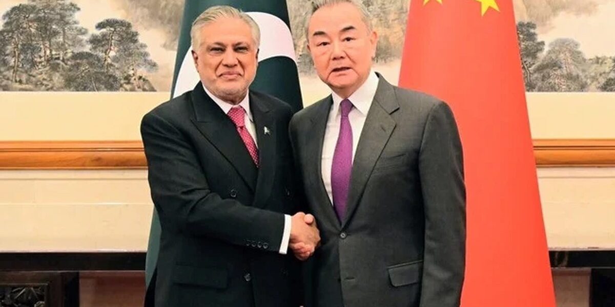 副总理启程前往中国讨论地区问题