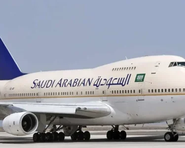 航空旅行恢复，沙特阿拉伯部分恢复航班运营