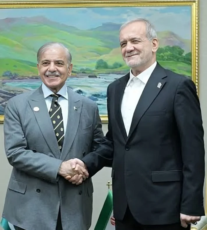 总理在与伊朗总统的通话中赞扬了伊朗的领导层