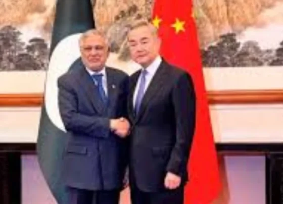 Pak,China announce Five-point plan for Middle East peace