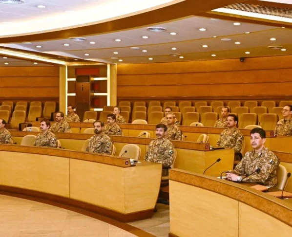 军团指挥官: 对沙特阿拉伯的袭击是不必要的侵略