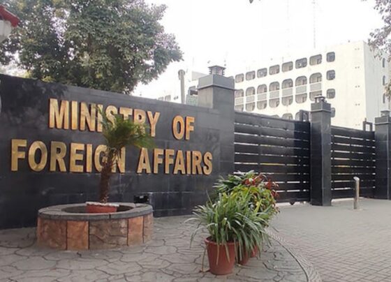 Pakistan grants visa-free travel to delegates, journalists from participating countries: FO