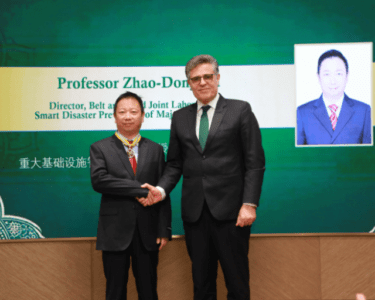 巴基斯坦授予中国公民民事奖项以表彰其加强双边关系的贡献
