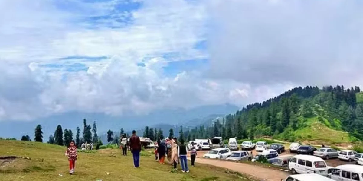 宰牲节假期吸引128,862名游客前往Kaghan