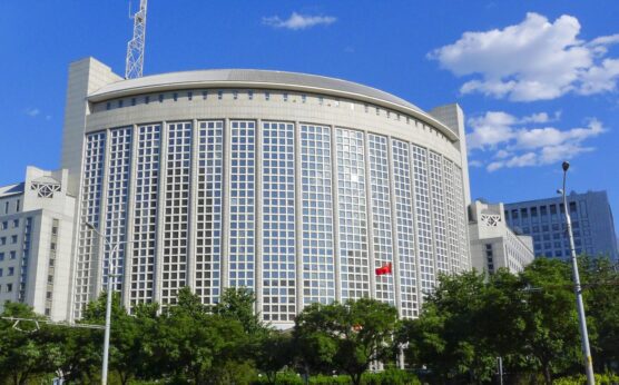中国赞赏巴基斯坦在促进美伊和平方面发挥的作用