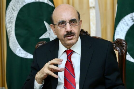 Masood Khan：巴基斯坦促成美伊会谈成为关键和平缔造者