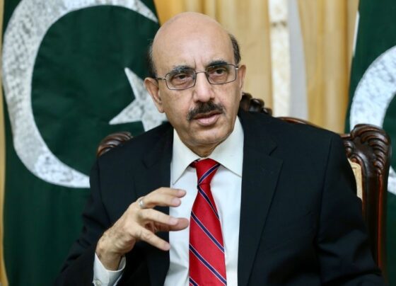 Masood Khan：巴基斯坦促成美伊会谈成为关键和平缔造者