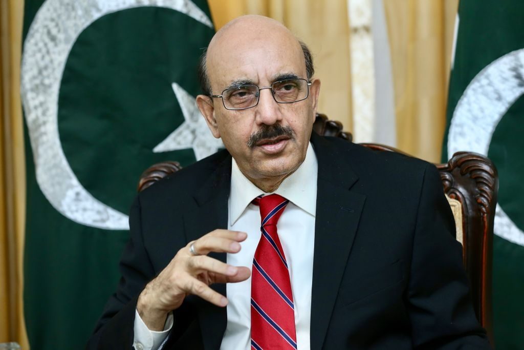 Masood Khan：巴基斯坦促成美伊会谈成为关键和平缔造者
