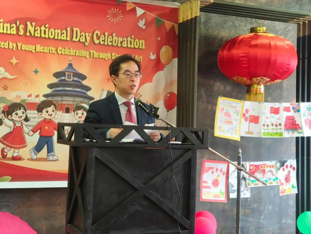 以儿童与文化为纽带共庆巴中友谊